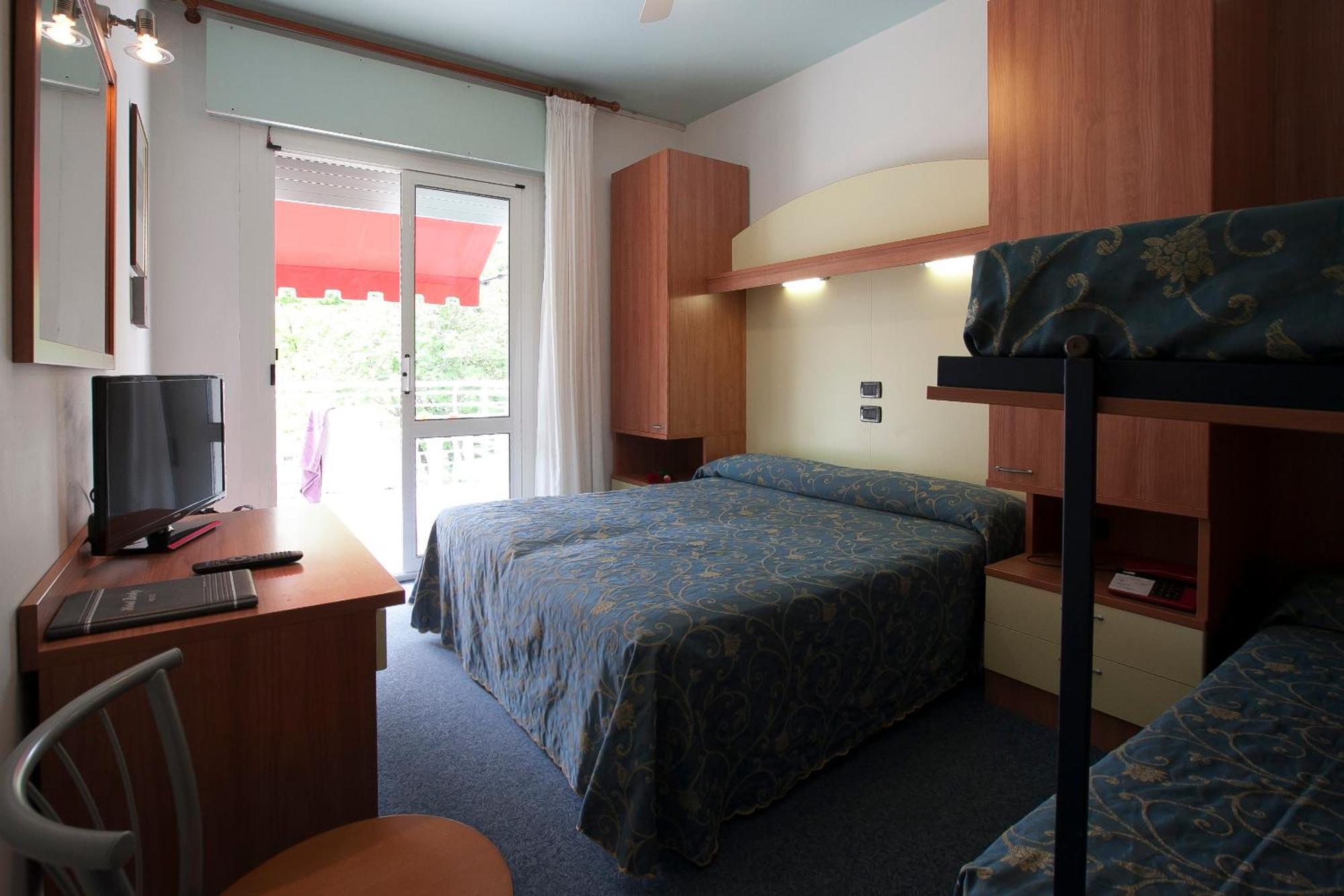 Hotel Derby S Lido di Jesolo Exterior photo